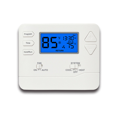 ครัวเรือน 7 วัน โปรแกรม 24VAC ระบบทําความร้อนห้อง Digital Riseem Thermostat